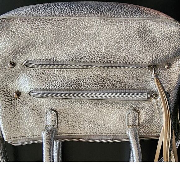 Justice Silver Cross body Bag with tassles measures 9 x 6 x 2 - Picture 3 of 6